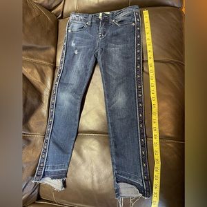 Hudson Girls Jeans Size 7 with star stripe.